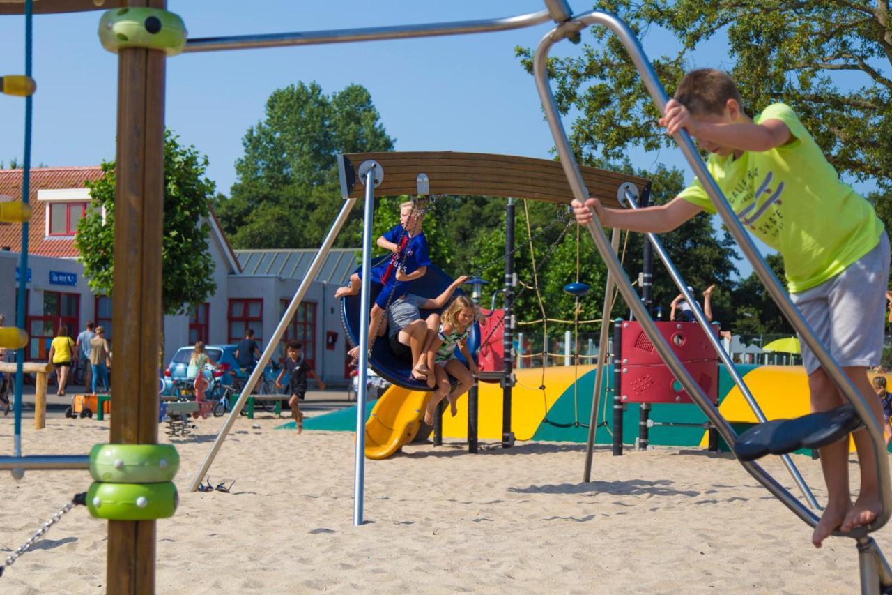בורג האמסטד Camping De Duinhoeve Chalet Zeeland Not For Companies מראה חיצוני תמונה